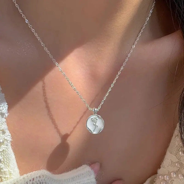 Maison Silver Medallion Necklace | Engraved Floral Pendant