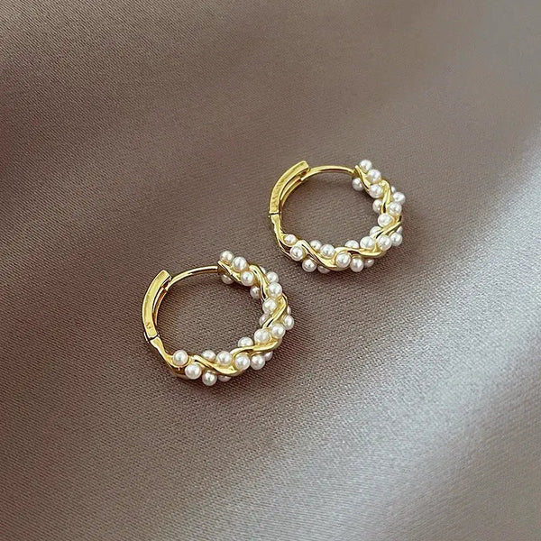 Aurora Pearl Hoop Earrings | Twisted Gold Design