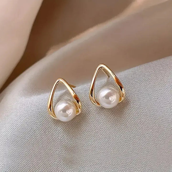 Aurora Pearl Drop Earrings | Sculpted Triangle Design